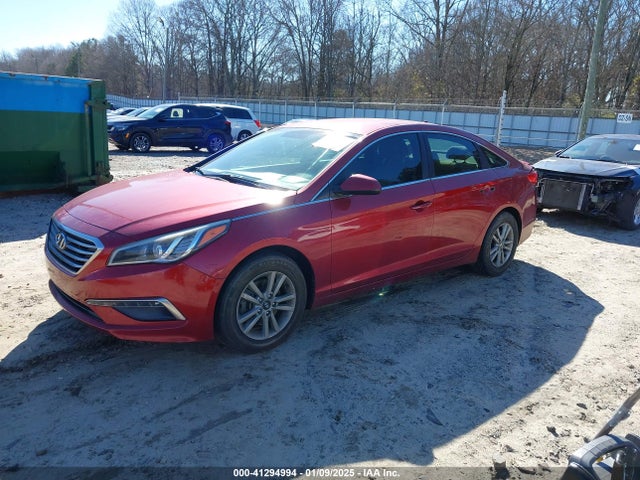 Hyundai SONATA SE 2015 5NPE24AFXFH105568 Image 2