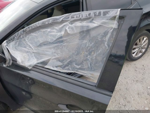 5NPDH4AEXGH742205 Hyundai ELANTRA SE