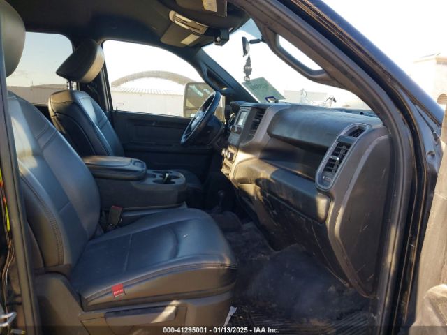 3C6UR5HL9PG587010 RAM 2500 Tradesman  4x4 8' Box