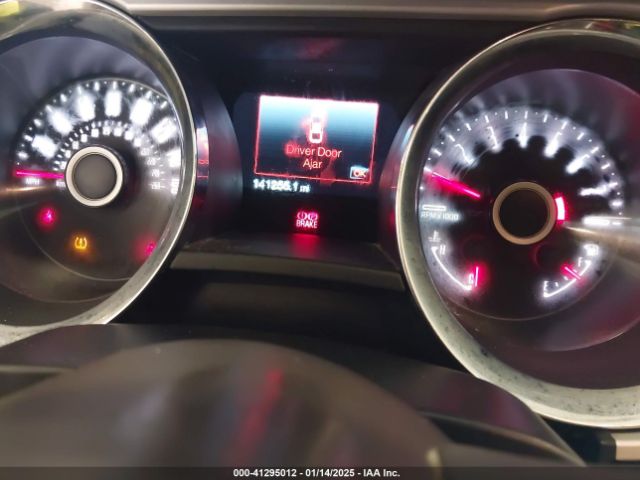 1ZVBP8AMXE5267206 Ford Mustang V6 Premium