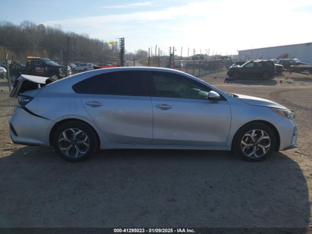 3KPF24AD5KE060296 KIA Forte Lxs