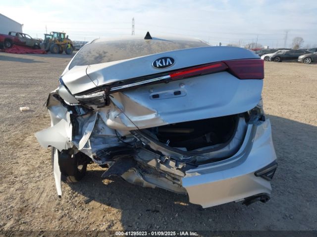 3KPF24AD5KE060296 KIA Forte Lxs