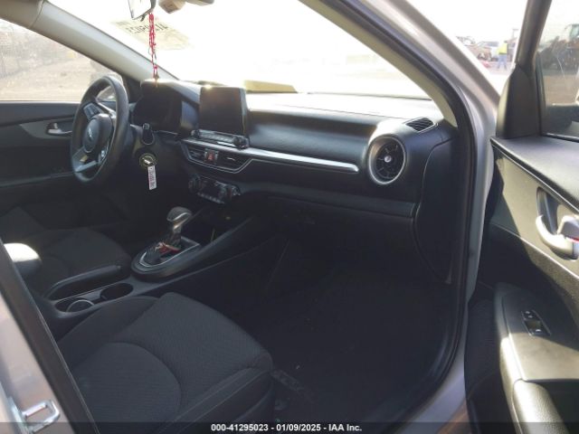 3KPF24AD5KE060296 KIA Forte Lxs