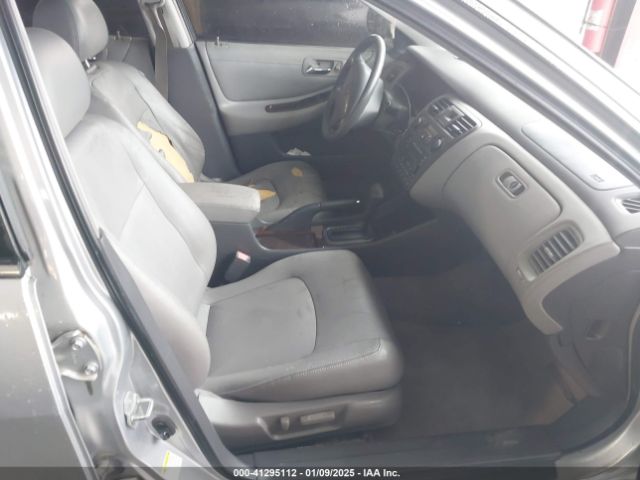 2001 HONDA ACCORD SDN 1HGCG16591A011545 Photo 4