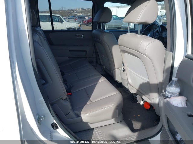 41295137 :رقم المزاد ، 5FNYF4H59DB004497 vin ، 2013 Honda Pilot Ex-l مزاد بيع