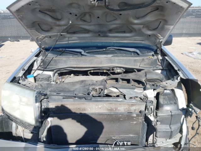 5FNYF3H2XEB019804 Honda PILOT LX