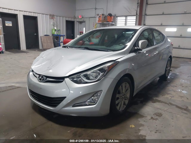 Hyundai ELANTRA SE 2014 5NPDH4AE9EH519554 Image 2