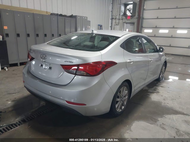 Hyundai ELANTRA SE 2014 5NPDH4AE9EH519554 Image 4
