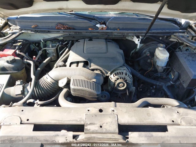 2010 CADILLAC ESCALADE 1GYUCAEF4AR226514 Photo 9
