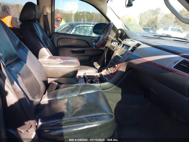 2010 CADILLAC ESCALADE 1GYUCAEF4AR226514 Photo 4