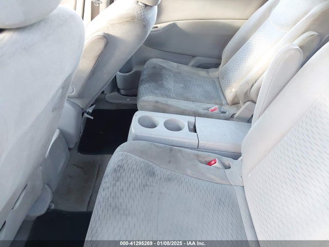 Nissan QUEST S 2015 JN8AE2KP7F9123847 Image 8