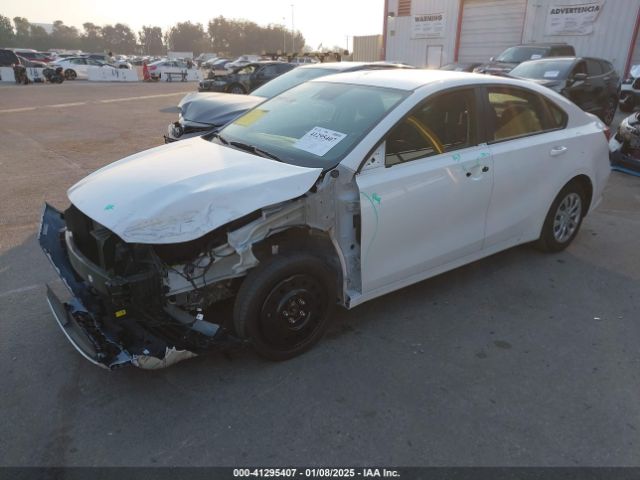3KPF24AD1RE690567 KIA FORTE LX