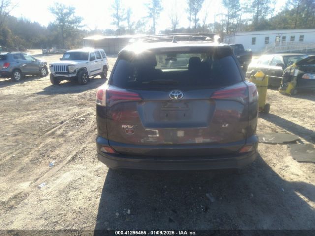 JTMZFREV7GJ063518 Toyota RAV4 LE