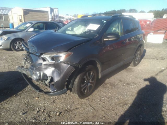 JTMZFREV7GJ063518 Toyota RAV4 LE