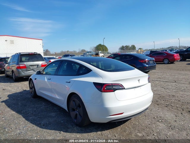 2021 TESLA MODEL 3 5YJ3E1EA1MF994803 Photo 2