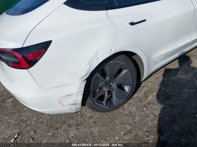 2021 TESLA MODEL 3 5YJ3E1EA1MF994803 Photo 5
