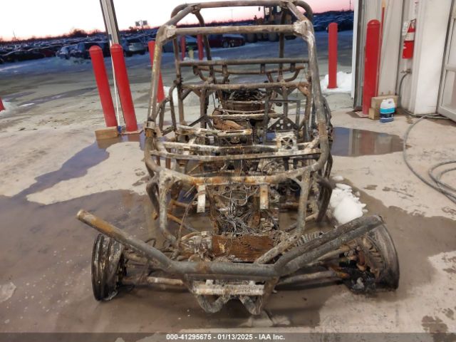 2019 POLARIS RZR 3NSVDE992KH831421 Photo 4