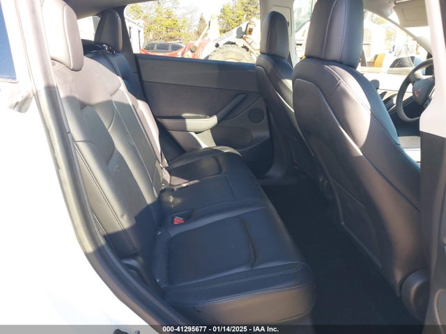 2021 TESLA MODEL Y 5YJYGDEEXMF149226 Photo 7