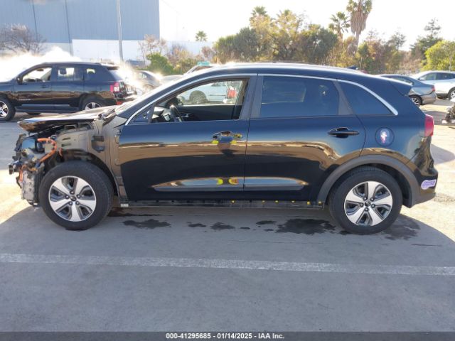KNDCD3LD8J5180401 KIA Niro Plug-in Hybrid Ex