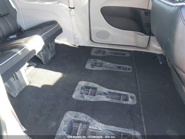 2C4RC1S7XPR595132 Chrysler Pacifica Hybrid Limited