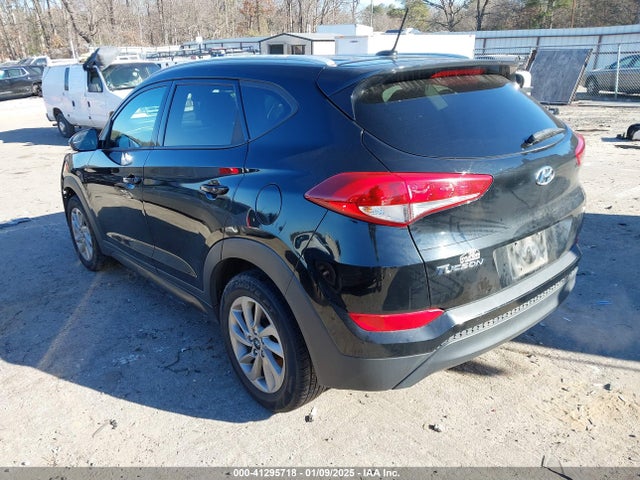 Hyundai TUCSON SE 2016 KM8J3CA4XGU039773 Image 3