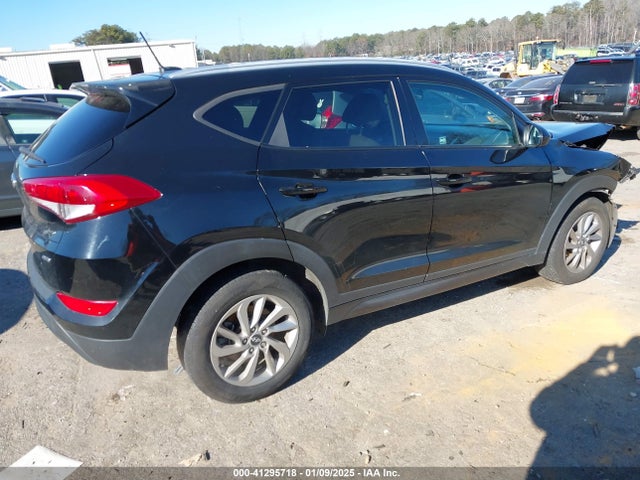 Hyundai TUCSON SE 2016 KM8J3CA4XGU039773 Image 4