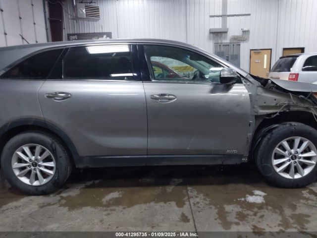 5XYPGDA37KG509638 KIA Sorento 2.4l Lx