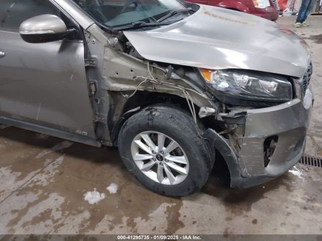 5XYPGDA37KG509638 KIA Sorento 2.4l Lx
