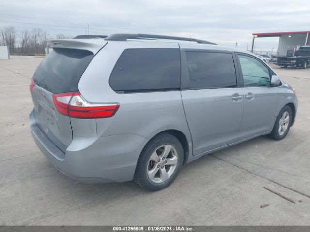 5TDKZ3DCXHS798164 Toyota Sienna Le 8 Passenger