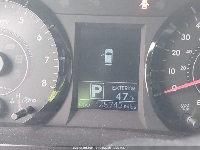 5TDKZ3DCXHS798164 Toyota Sienna Le 8 Passenger