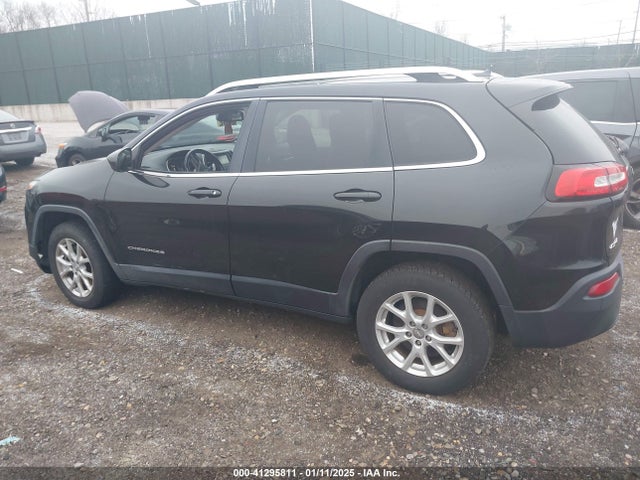 Jeep Cherokee Latitude 2014 1C4PJMCS2EW184183 Image 14