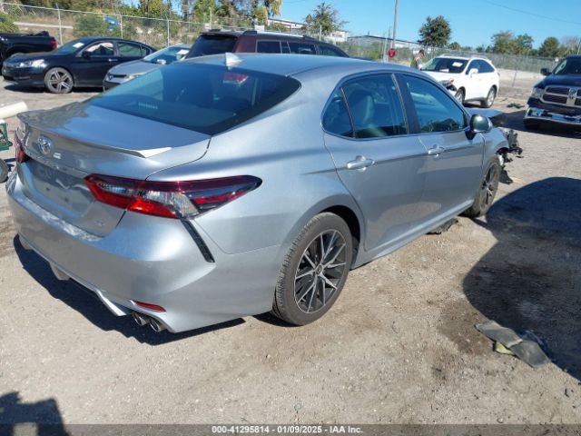 4T1G11AKXRU898917 Toyota CAMRY SE
