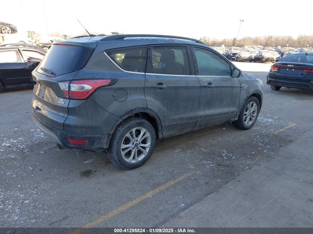 1FMCU0GD9HUC12566 Ford ESCAPE SE