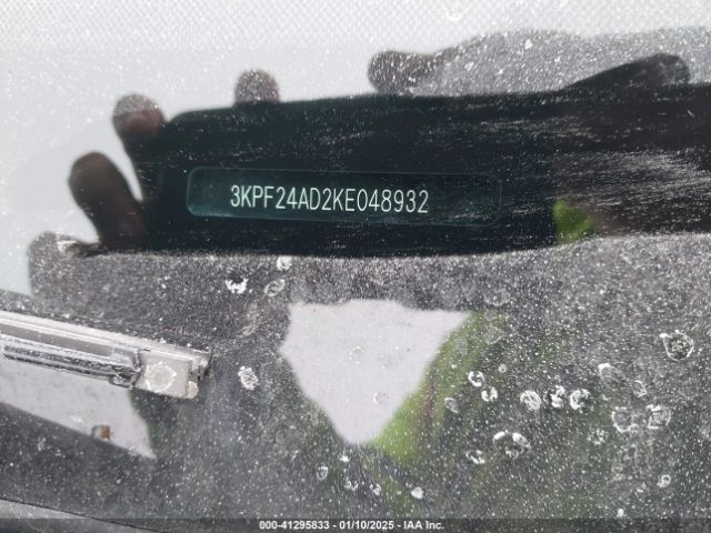 3KPF24AD2KE048932 KIA FORTE FE