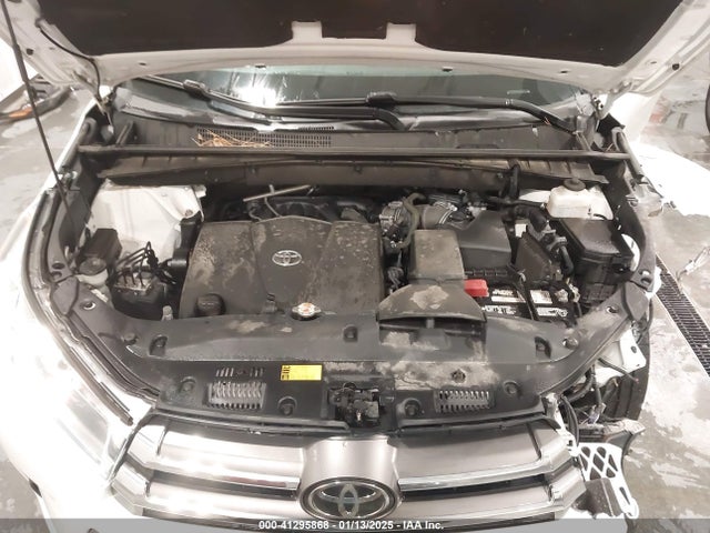 5TDDZRFH5KS997036 Toyota Highlander Limited Platinum