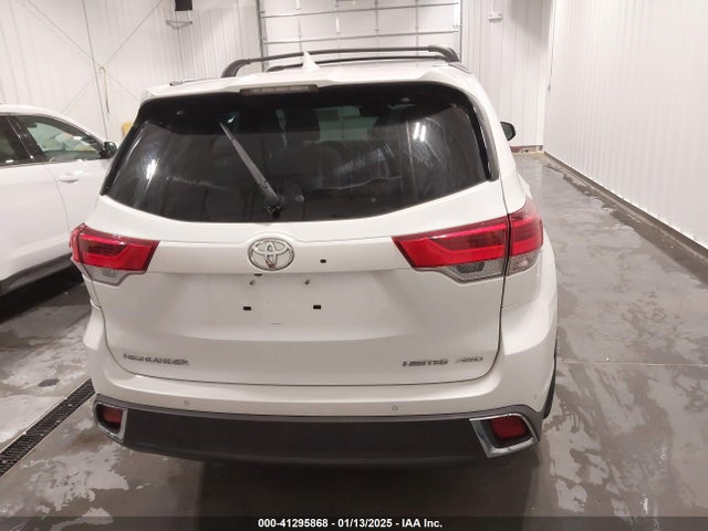 5TDDZRFH5KS997036 Toyota Highlander Limited Platinum