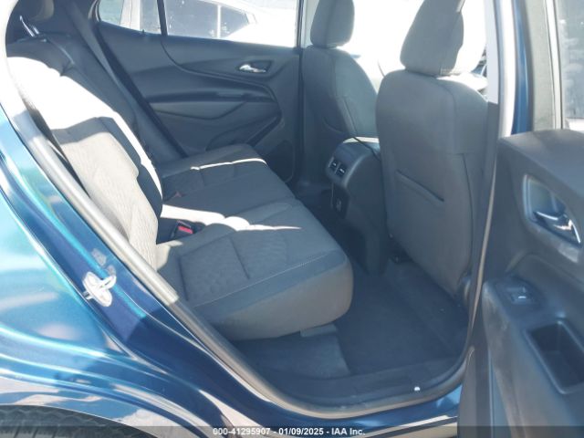 2GNAXKEV1K6236688 Chevrolet EQUINOX LT