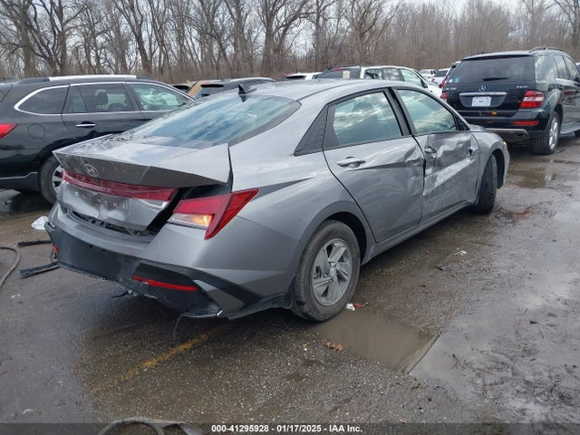 Hyundai ELANTRA SE 2024 KMHLL4DG4RU848063 Image 4