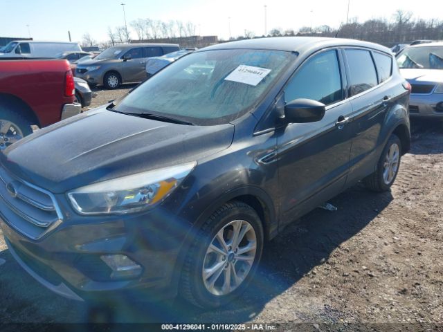 1FMCU0GD3KUA06943 Ford ESCAPE SE