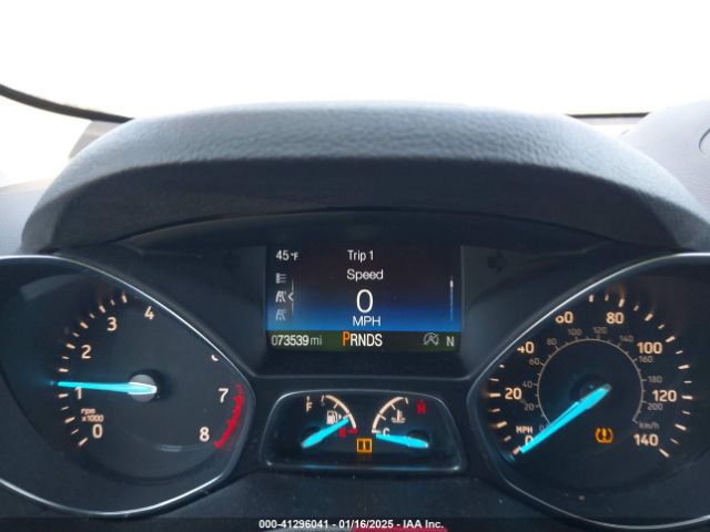 1FMCU0GD3KUA06943 Ford ESCAPE SE