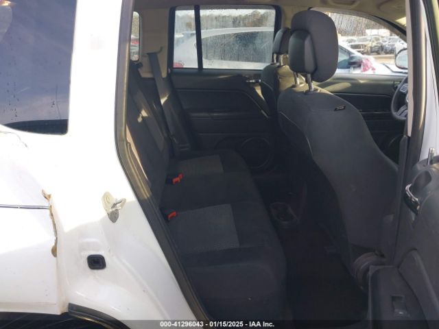 1C4NJCBB4FD343866 Jeep Compass Sport