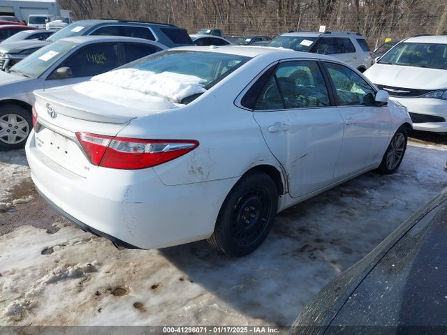 Toyota CAMRY SE 2015 4T1BF1FK3FU051074 Image 4
