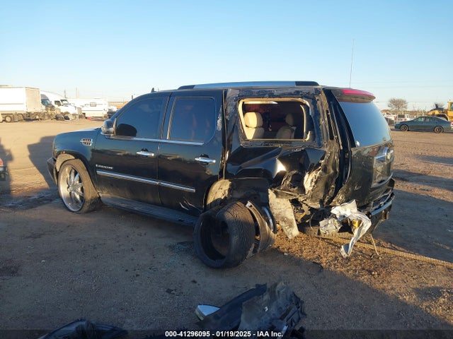 2007 CADILLAC ESCALADE 1GYFK63847R288677 Photo 2