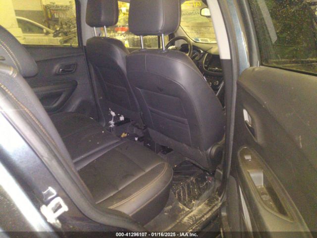 KL7CJPSM2NB507333 Chevrolet Trax Awd Lt