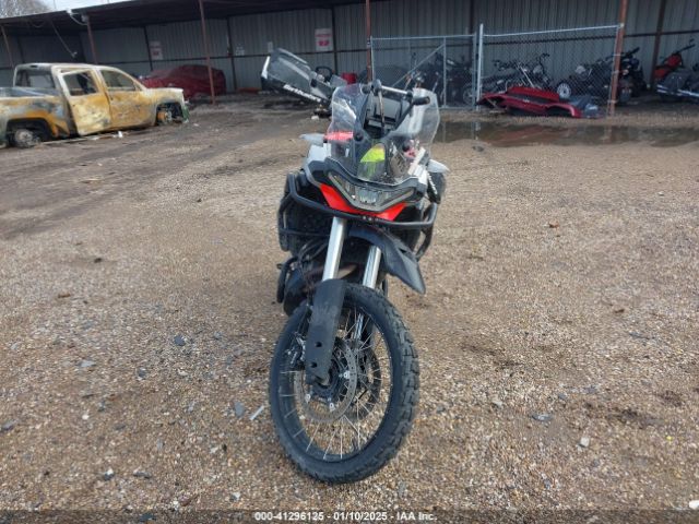 2022 APRILIA TUAREG ZD4XBUA01NS000748 Photo 4