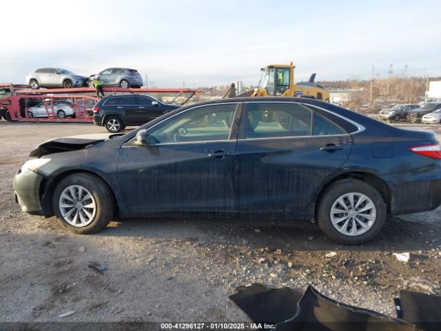 4T1BF1FK1GU509261 Toyota CAMRY LE