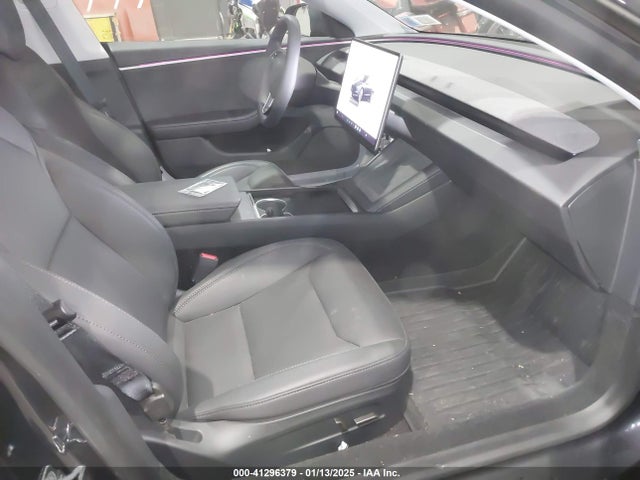2024 TESLA MODEL 3 5YJ3E1EB4RF845270 Photo 4