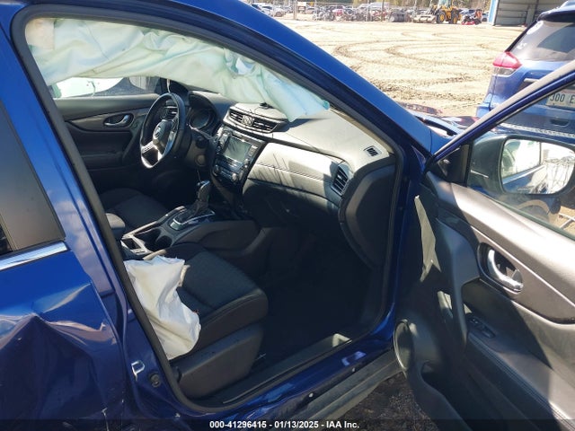 JN8AT2MT6LW041119 Nissan Rogue Sv Fwd