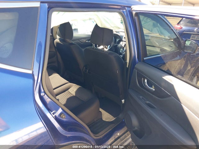 JN8AT2MT6LW041119 Nissan Rogue Sv Fwd