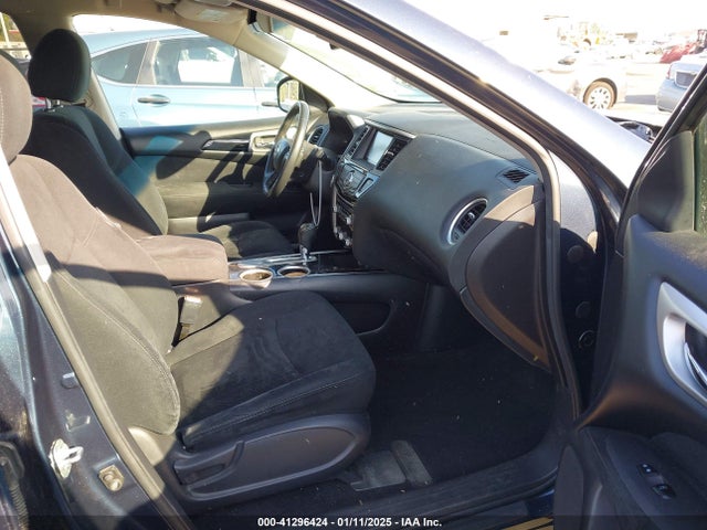 5N1AR2MN6FC678167 Nissan Pathfinder Sv